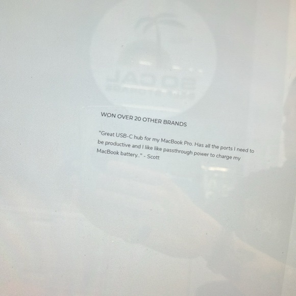 Charjen Pro premium hub. Compatible with all USB-C laptops tablets, and phones. - Picture 7 of 7